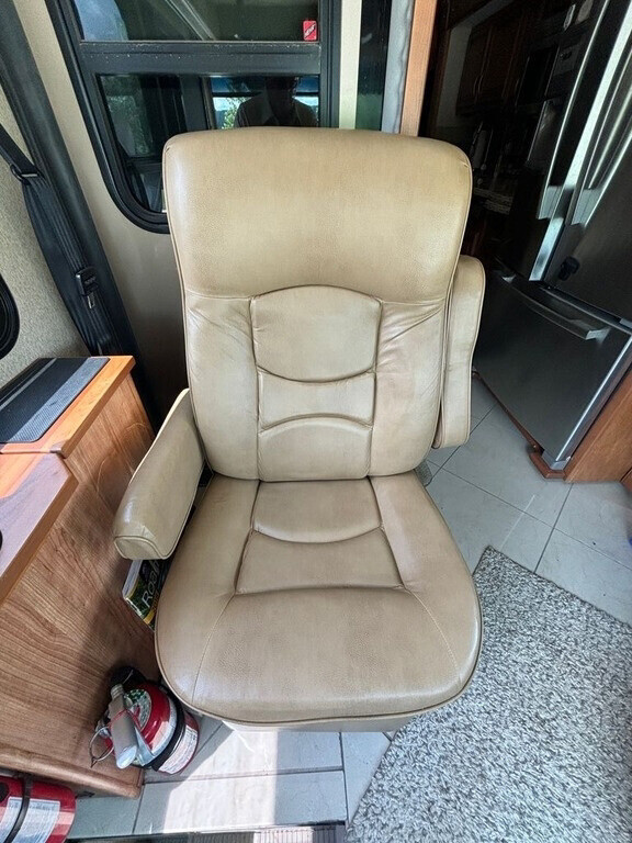 2014 Forest River Berkshire Motorized Class A