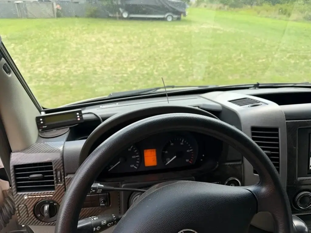 2014 Itasca Navion iQ Motorized Class C