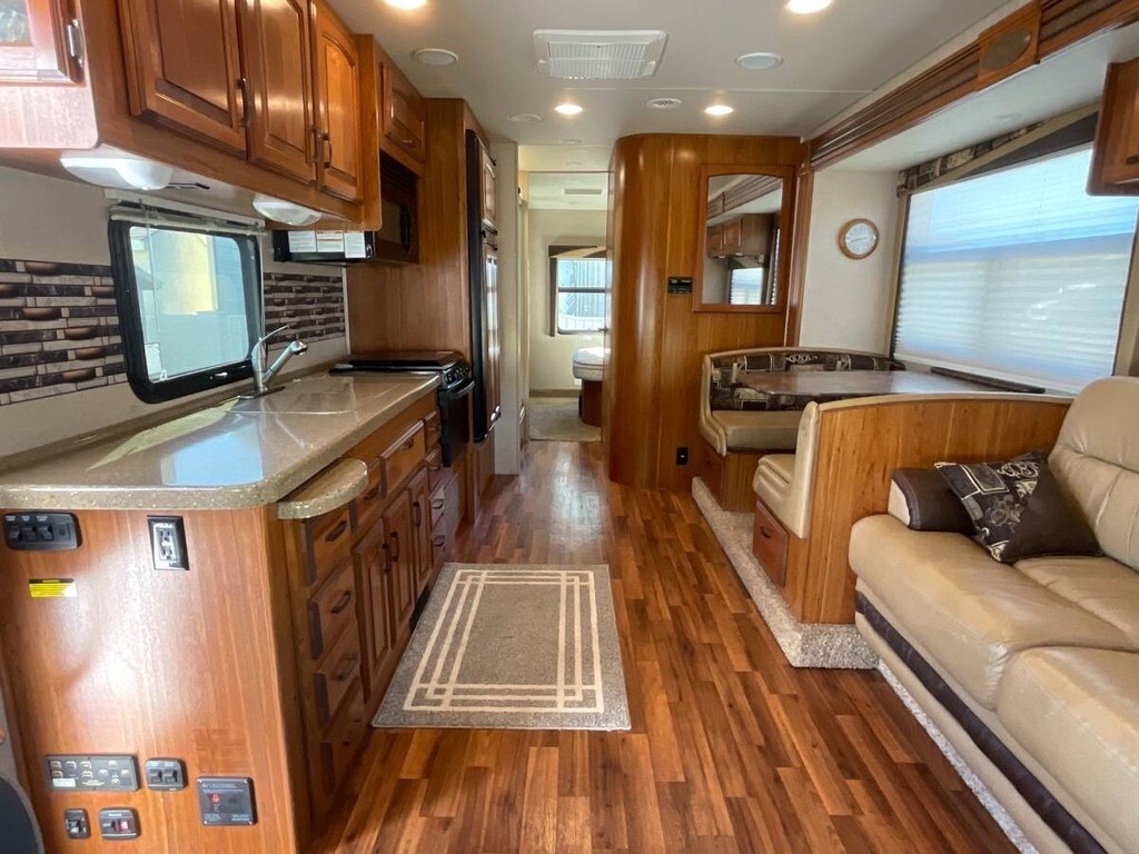 2015 Jayco Greyhawk Motorized Class C