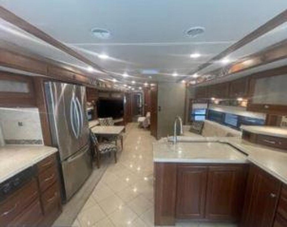 2015 Winnebago Itasca Horizon Motorized Class A
