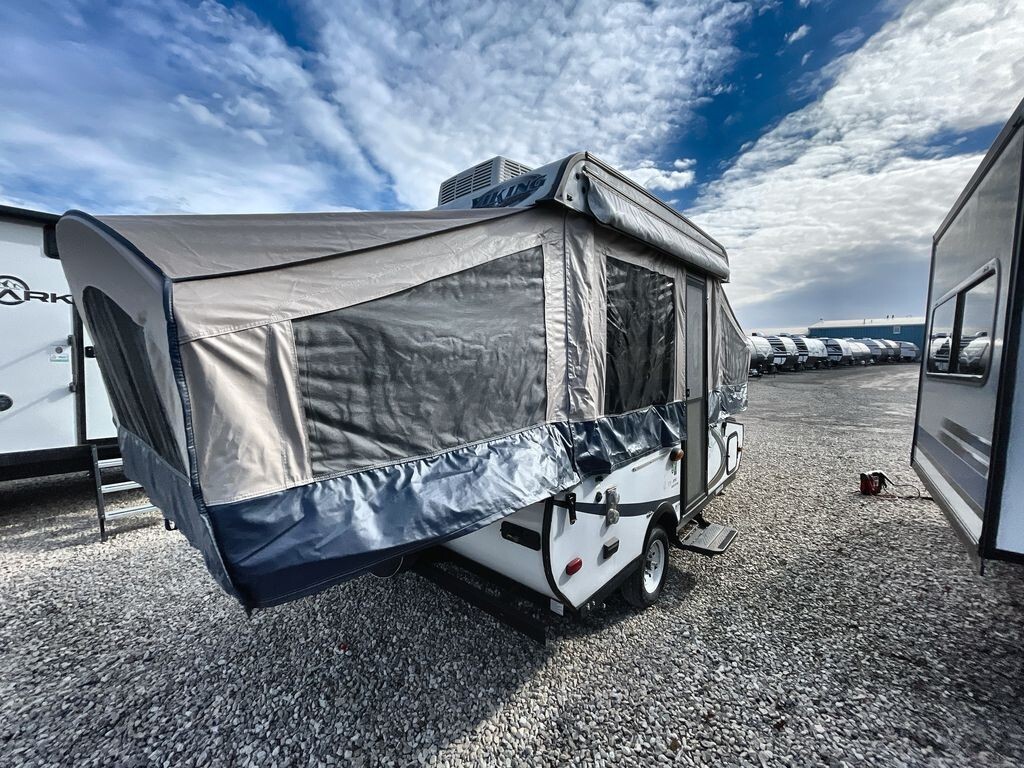 2016 Coachmen Viking