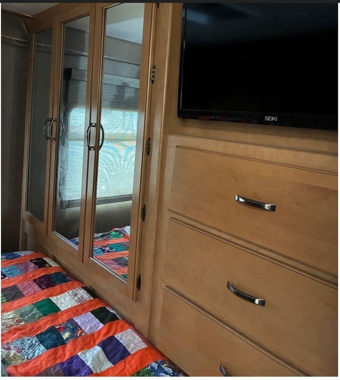 2016 Thor Motor Coach Four Winds Motorized Class C