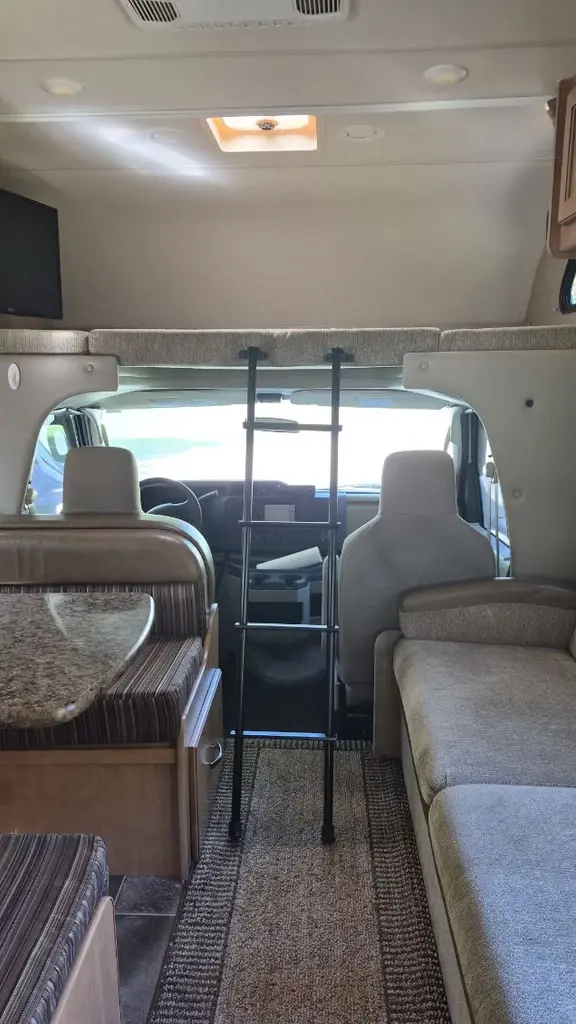 2016 Thor Motor Coach Freedom Elite Class C Motorhome