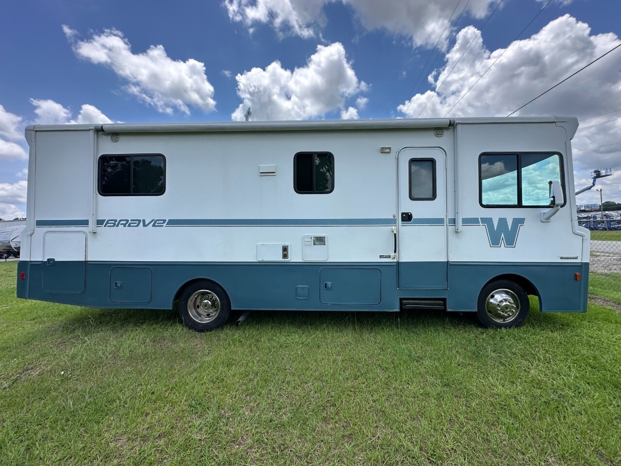 2016 Winnebago BRAVE