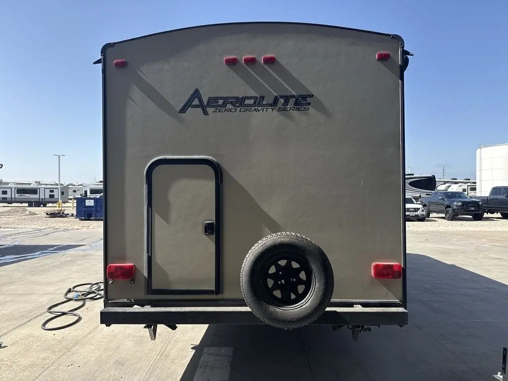2017 Dutchmen Aerolite