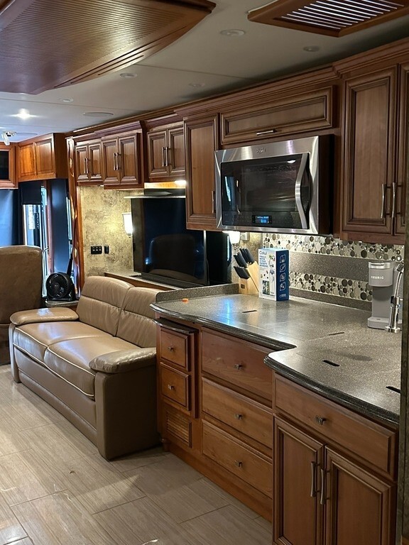 2017 Newmar Ventana Motorized Class A