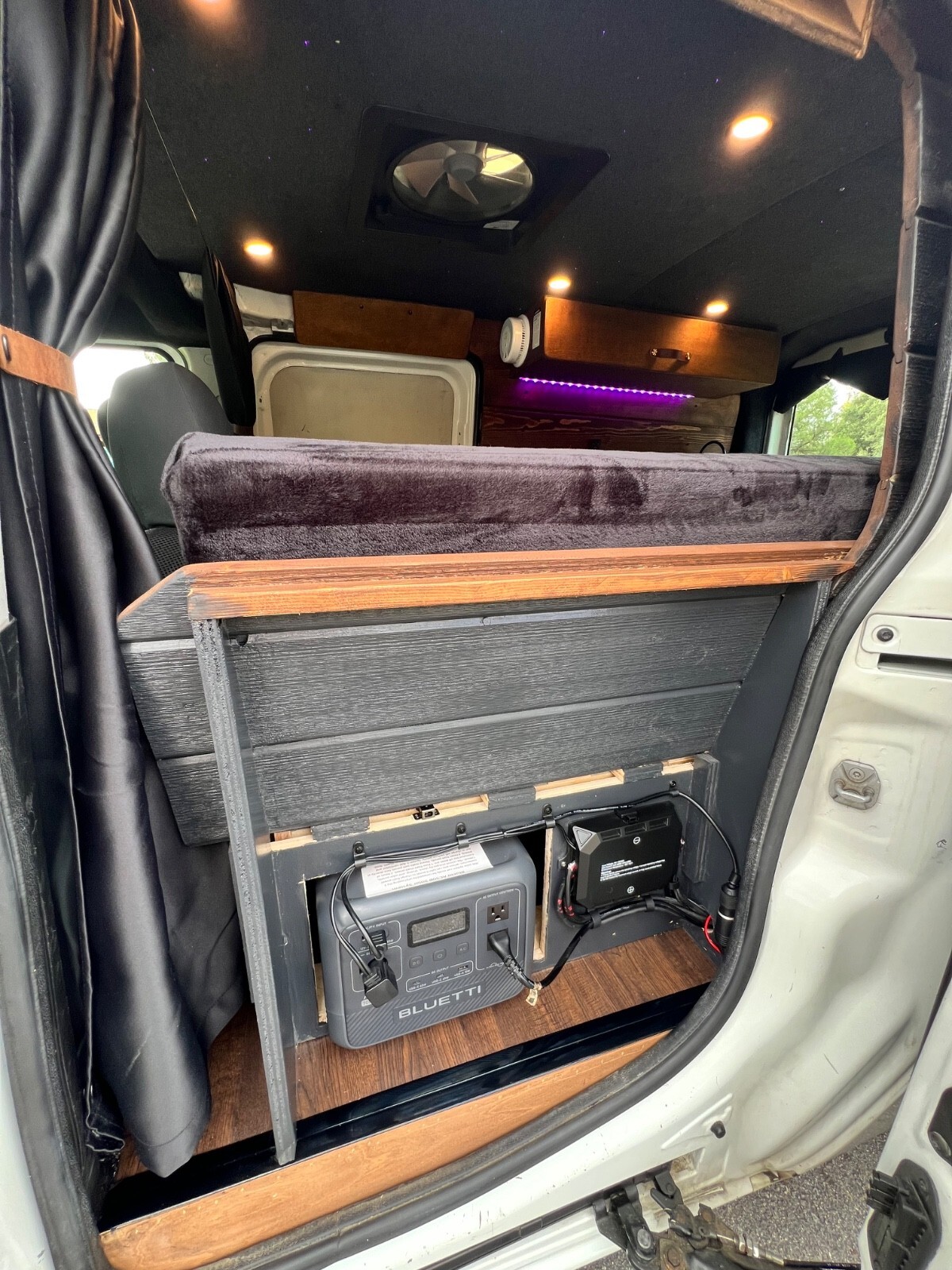 2017 Dodge Ram Promaster camper van