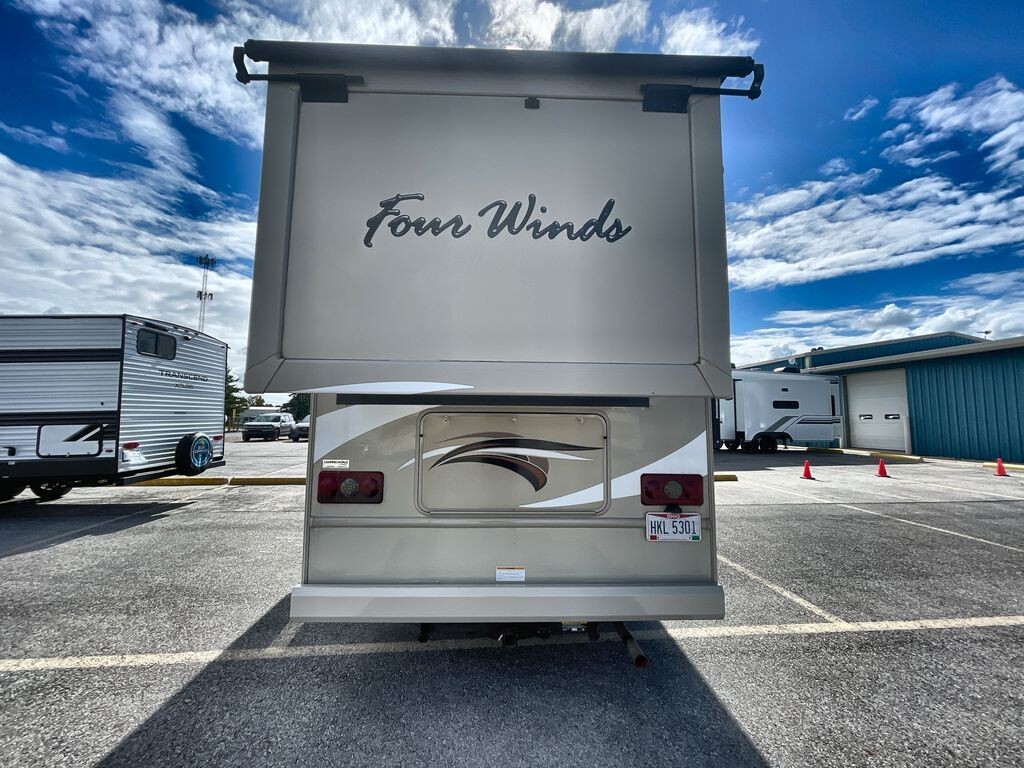 2017 Thor Motor Coach Four Winds Sprinter