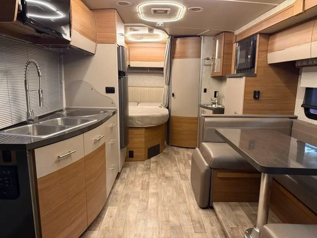 2017 Winnebago View Class C Motorhome