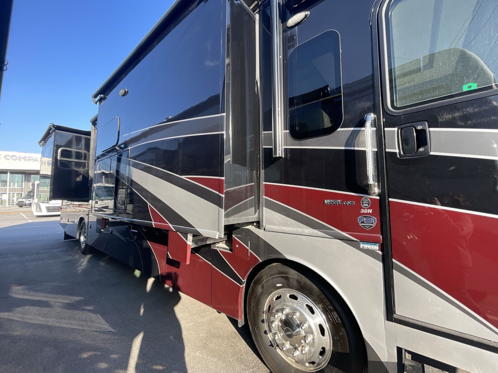 2018 Fleetwood Discovery