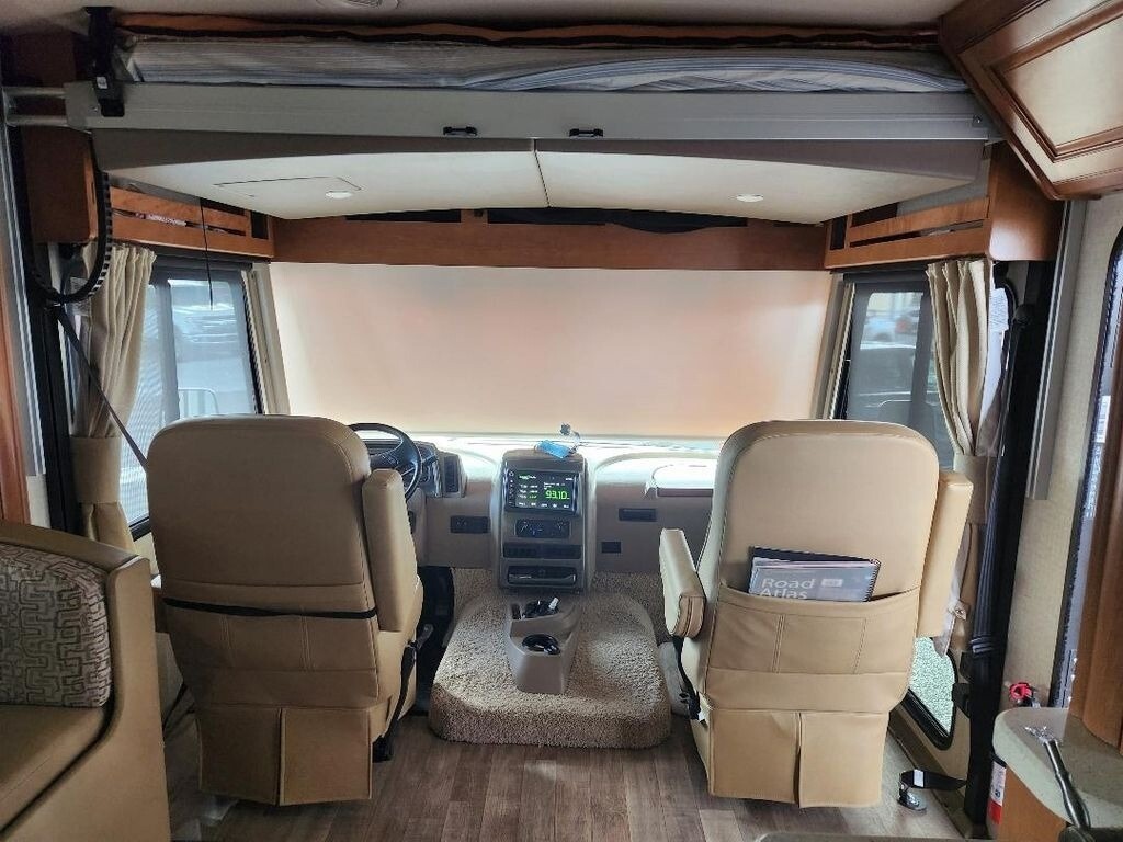 2018 Winnebago Vista LX Motorized Class A
