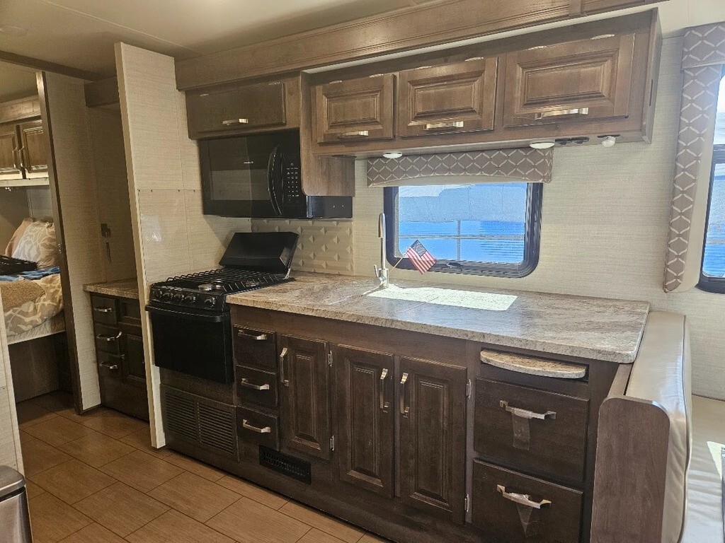 2019 Jayco Greyhawk Motorized Class C