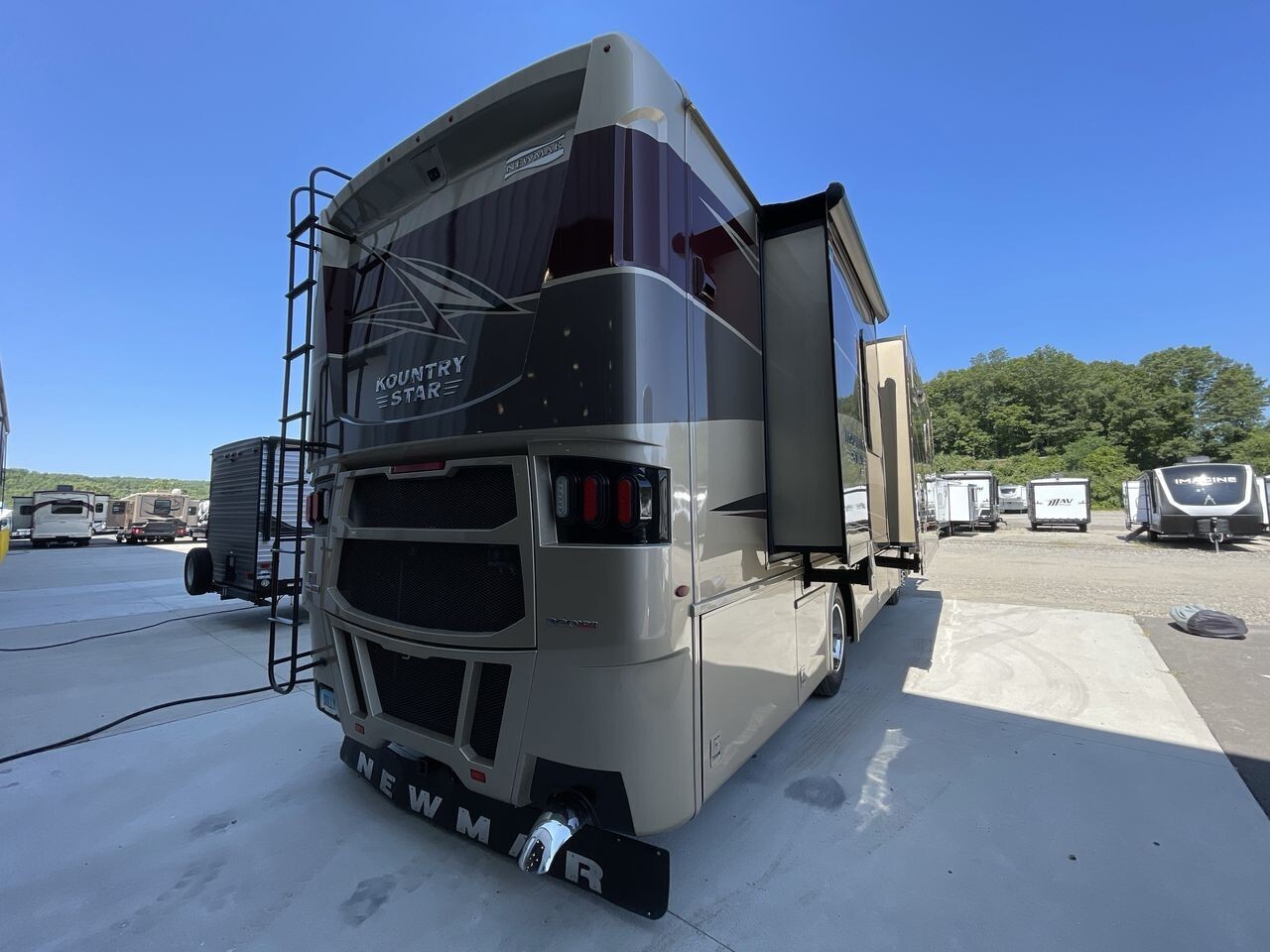2020 Newmar Kountry Star