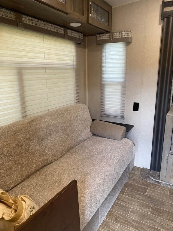 2020 Palomino Puma Fifth Wheel