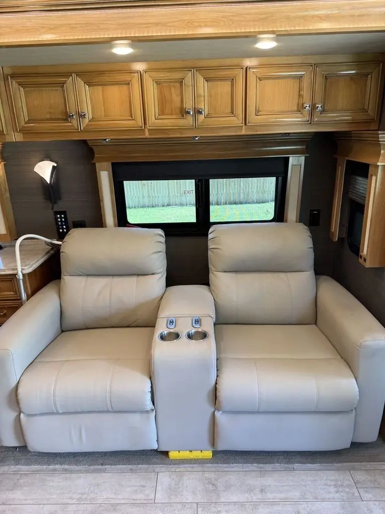 2020 Tiffin Motorhomes Phaeton Class A Motorhome