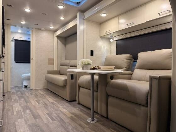 2020 Tiffin Motorhomes Wayfarer Motorized Class C