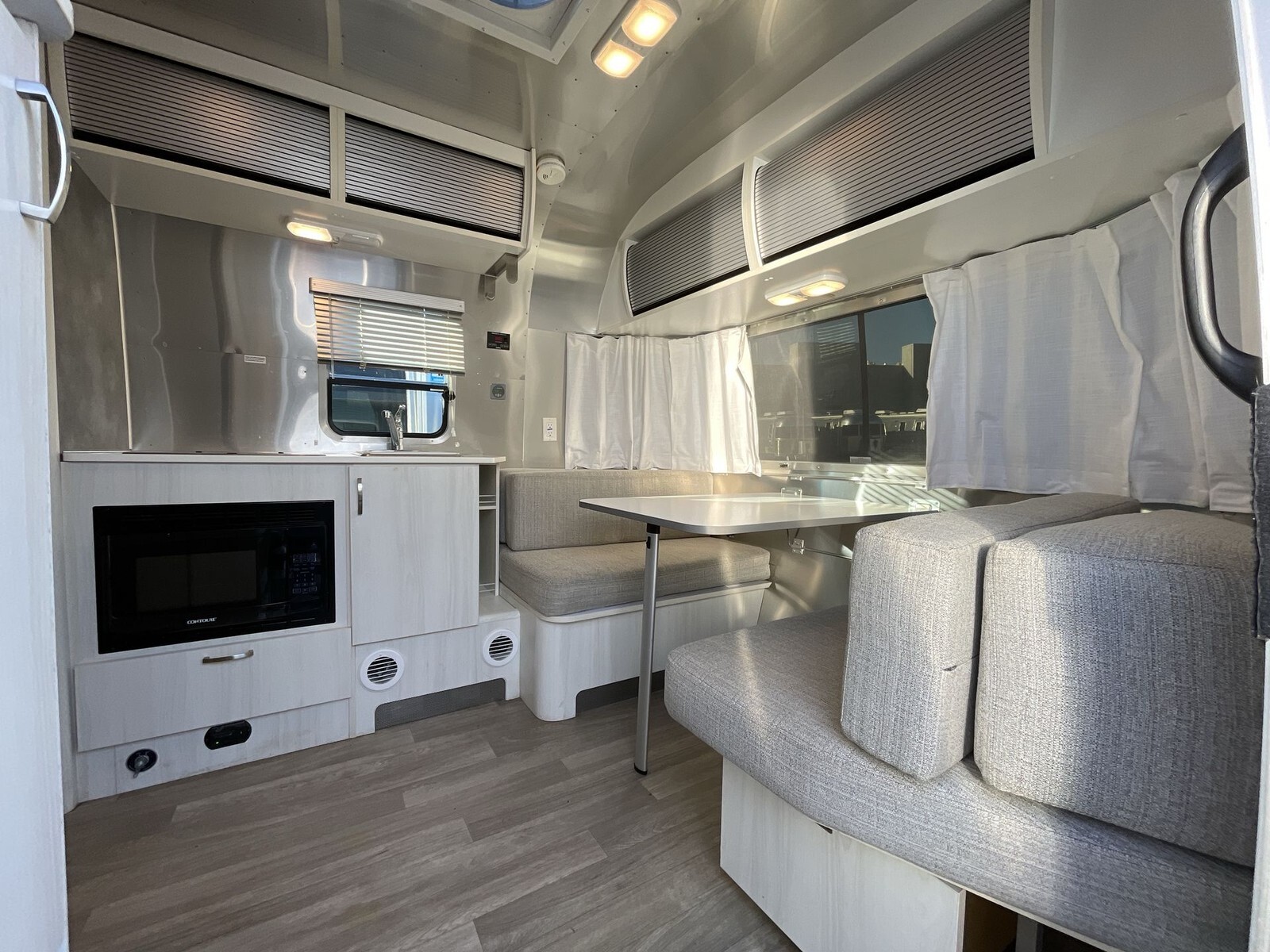 2021 Airstream Bambi