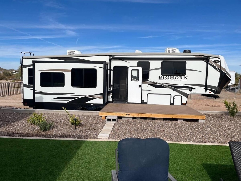 2021 Heartland Bighorn Traveler Fifth Wheel