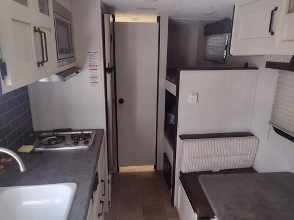 2021 Palomino Puma Ultra Lite Travel Trailer