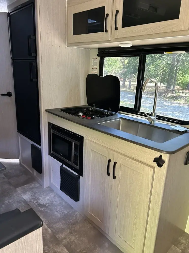 2022 Coachmen Apex Nano Travel Trailer