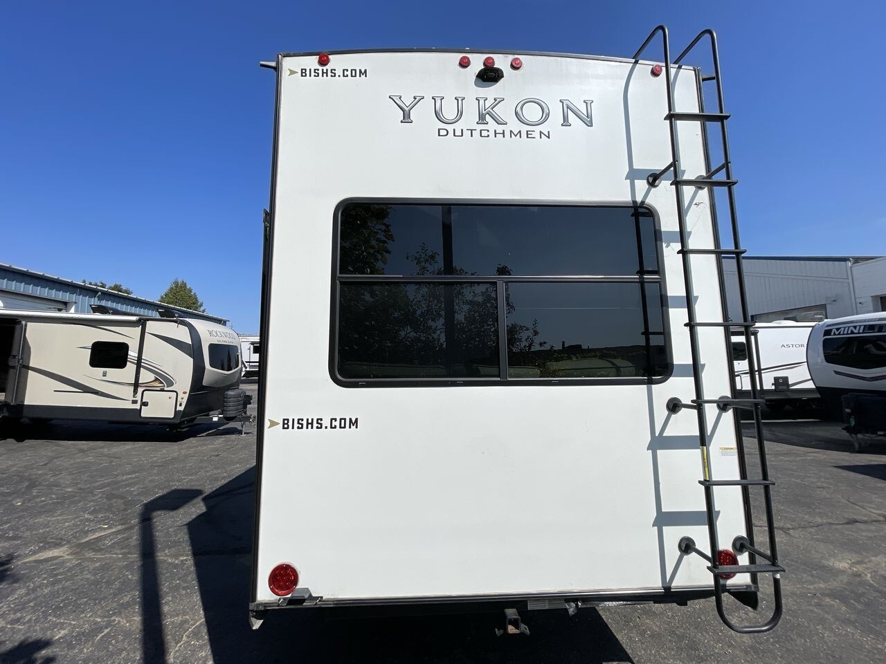 2022 Dutchmen Yukon