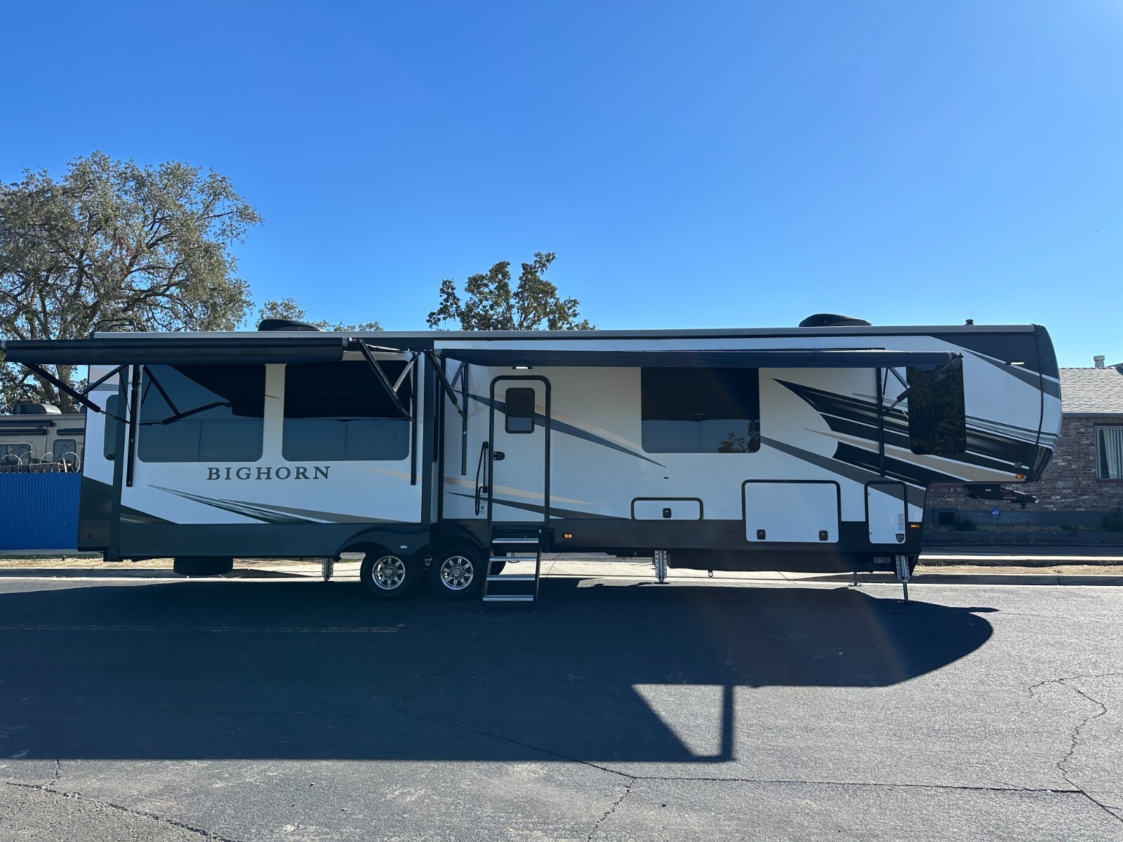 2022 Heartland Bighorn 3883MD Fifth Wheel