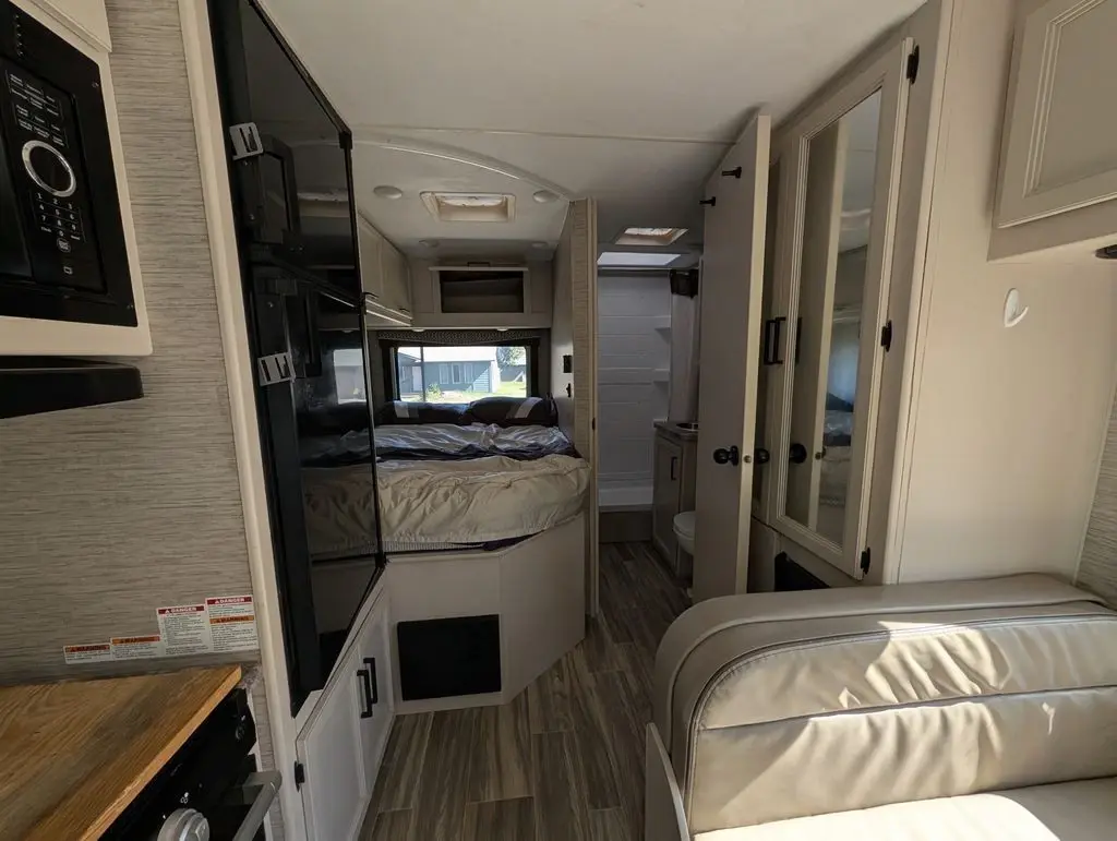 2022 Thor Motor Coach Four Winds Class C Motorhome