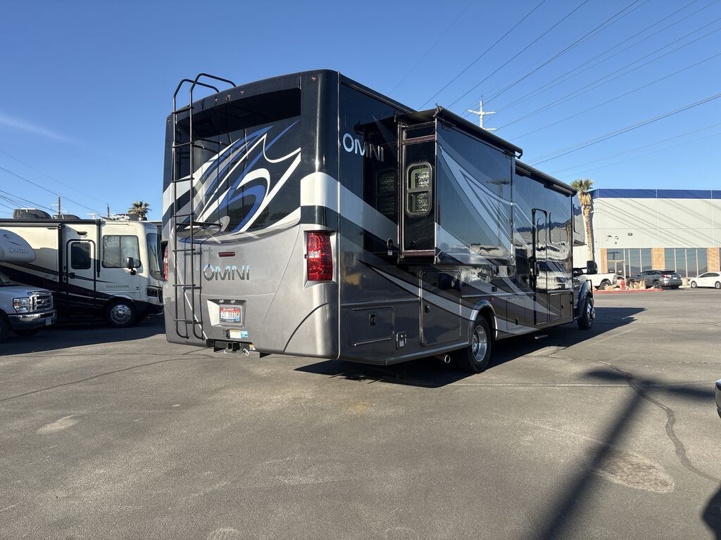 2022 Thor Motor Coach Omni