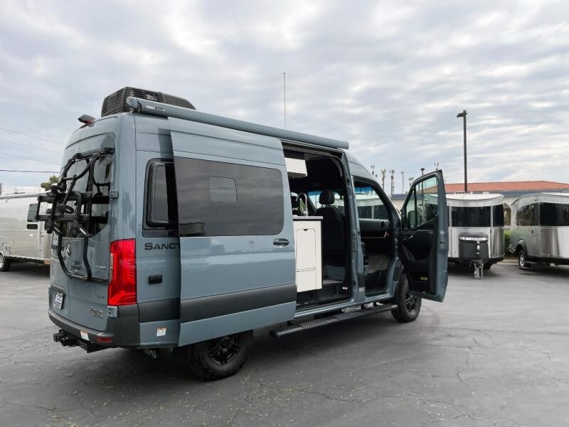 2022 Silver Thor Motor Coach Sanctuary 4X4 --