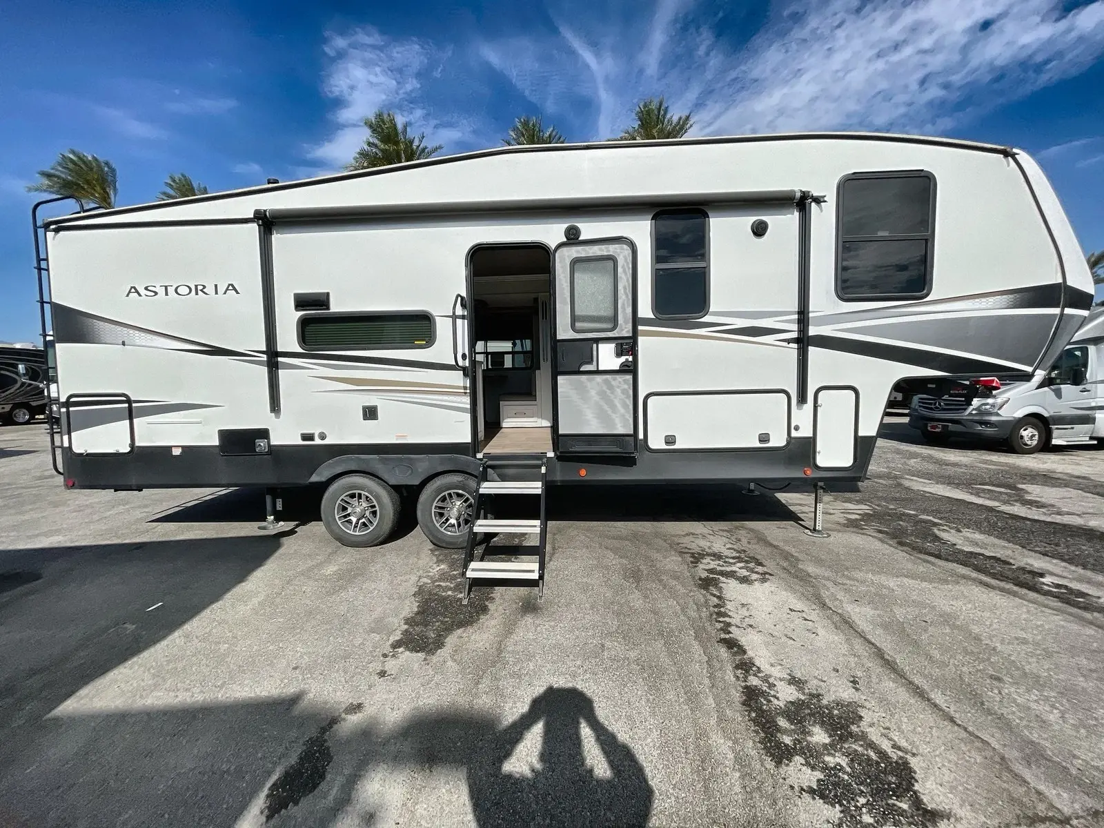 2023 Dutchmen Astoria 1500 Series