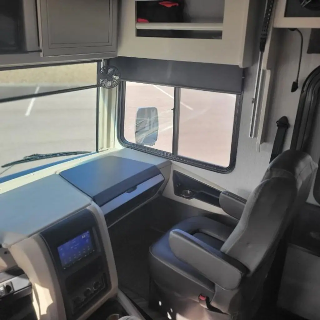 2023 Fleetwood Bounder Class A Motorhome