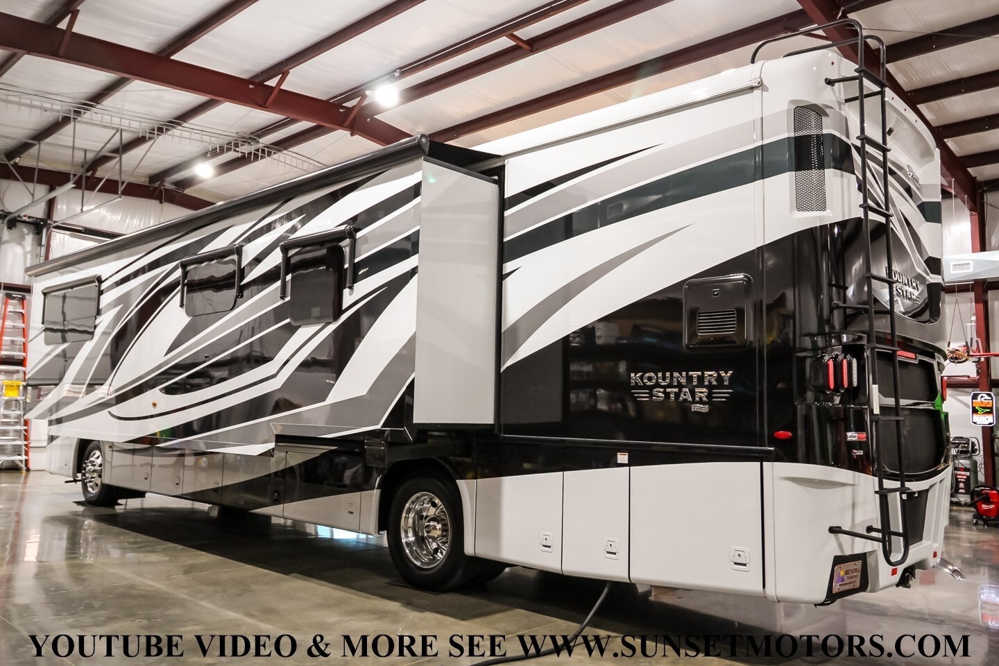 2023 MASTERPIECE NEWMAR KOUNTRY STAR MOTOR HOME