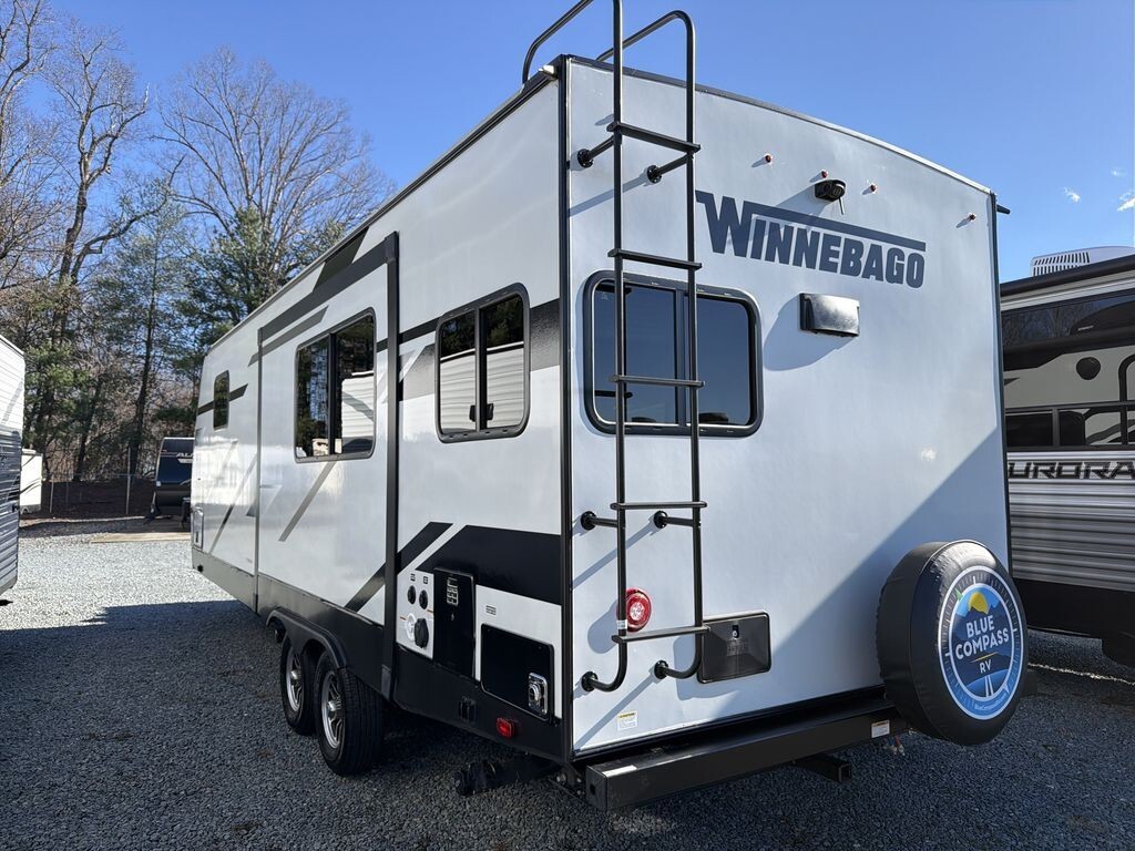 2023 Winnebago Minnie