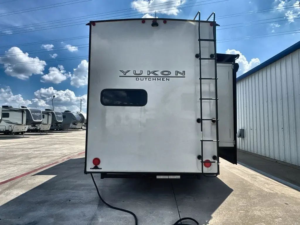 2024 Dutchmen Yukon