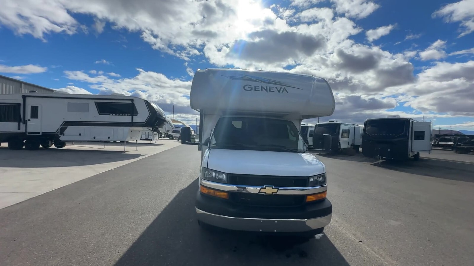 2024 Thor Motor Coach Geneva