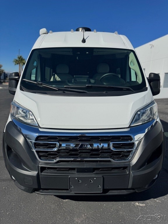 2024 Thor Motor Coach Sequence Motorized Class B