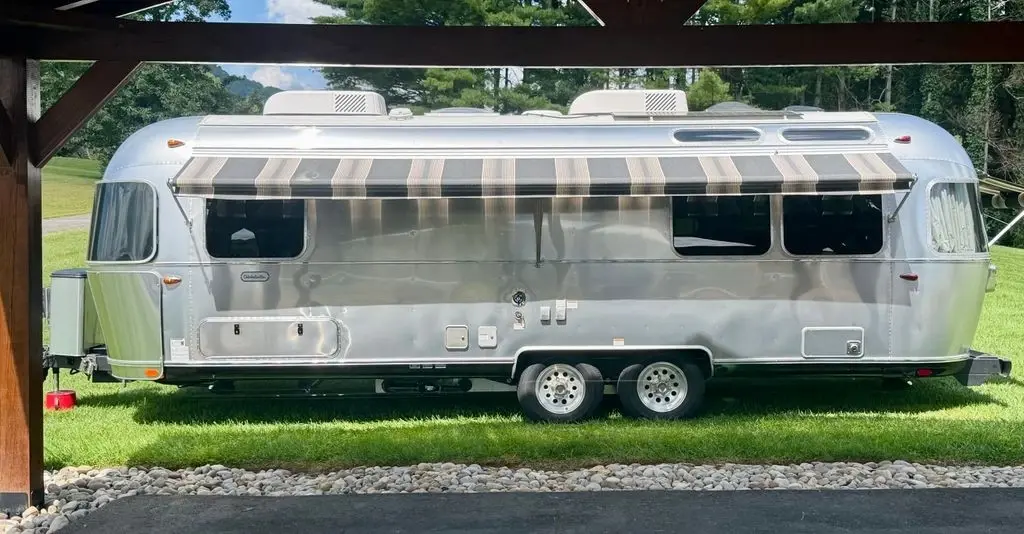 2025 Airstream Globetrotter Travel Trailer