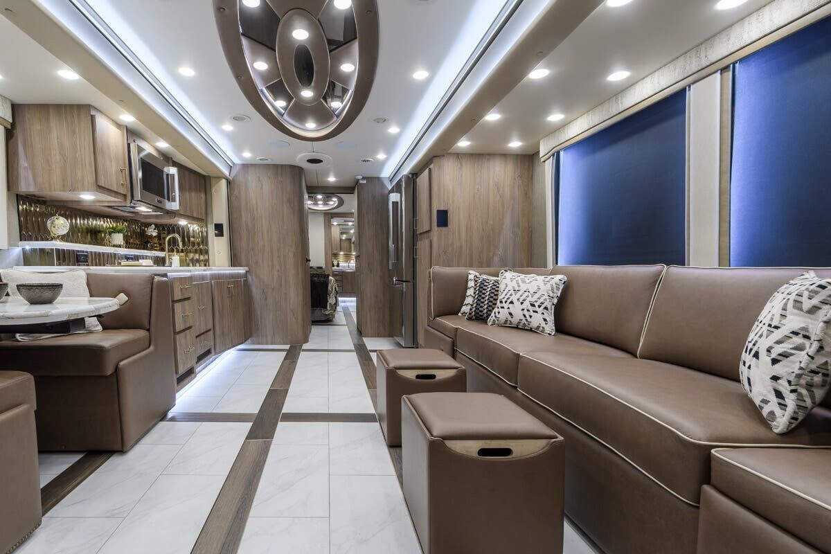 2026 Foretravel Realm FS605