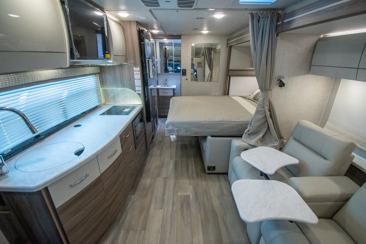 2026 Thor Motor Coach Tiburon