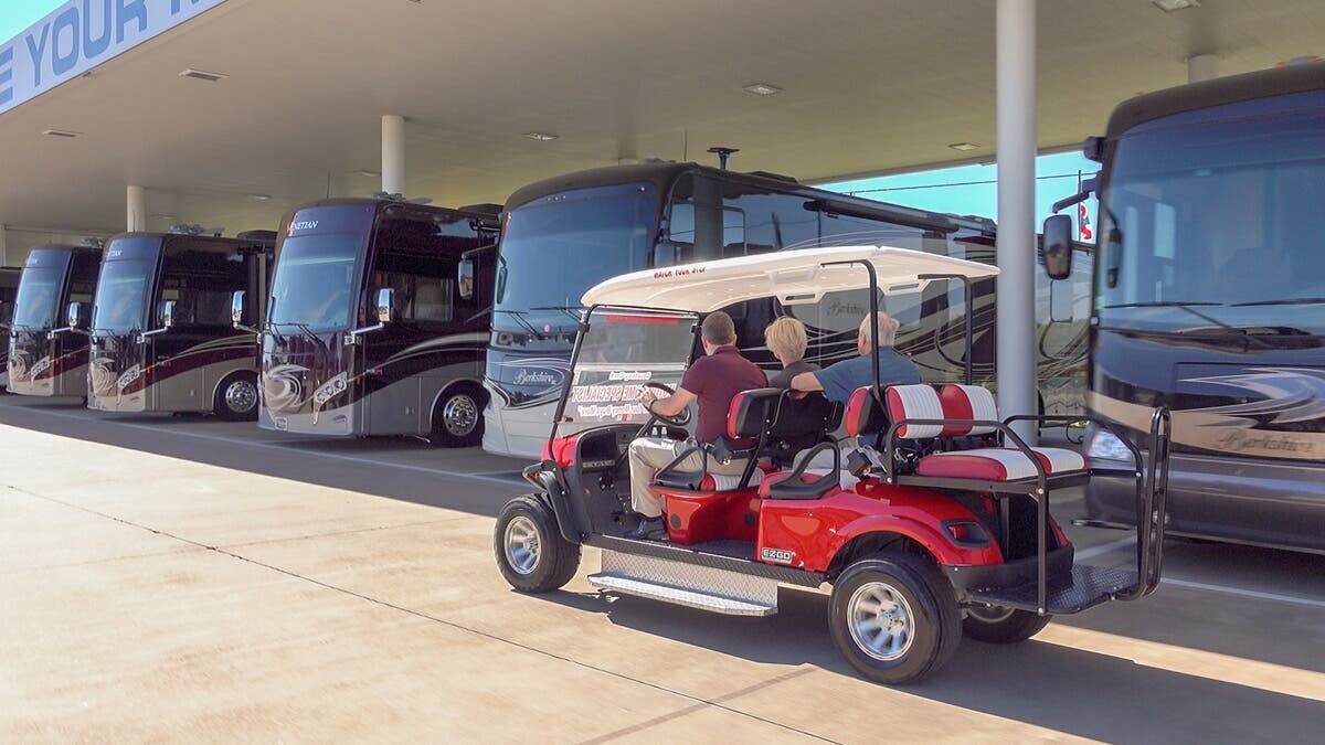 2026 Thor Motor Coach Tiburon