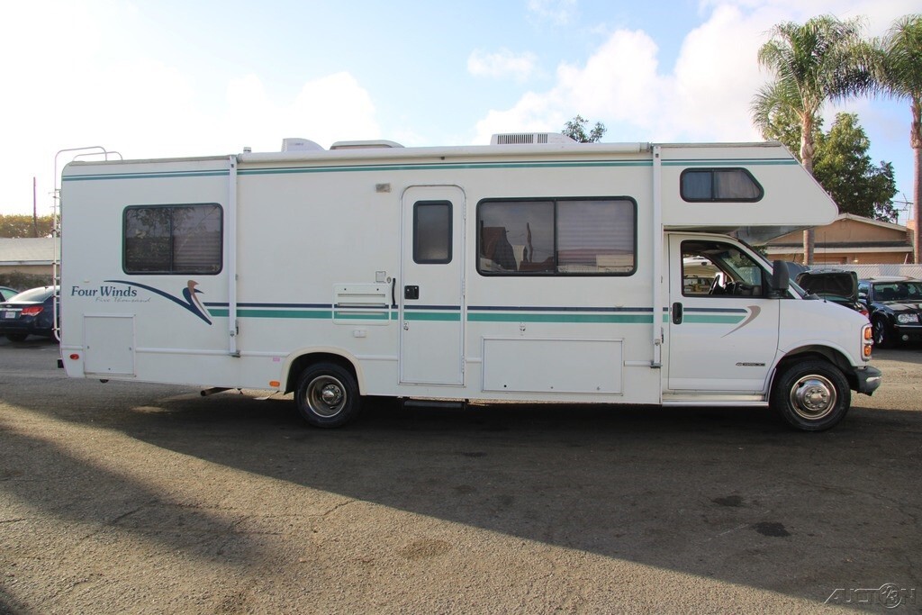 2000 Thor Motor Coach Four Winds Five Thousand Motorized Class C