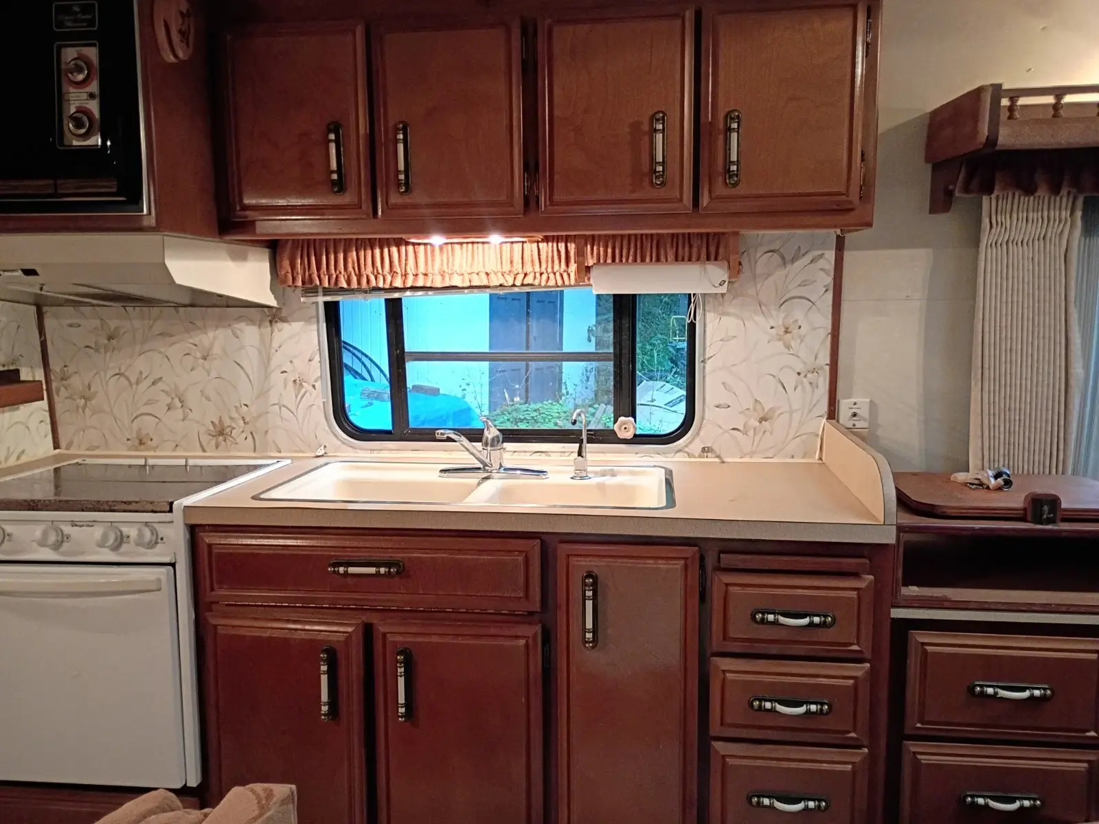 1986 Avion 34v vintage Avion