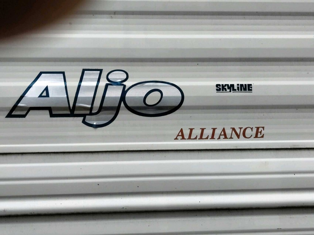 1993 Skyline Aljo Travel Trailer