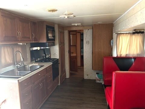 1996 Newmar Motorized Class A