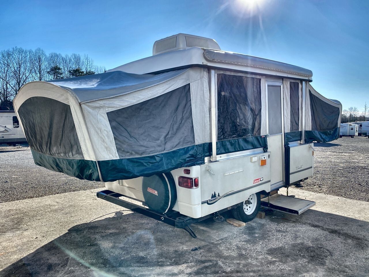 2002 Dutchmen COLEMAN POPUP