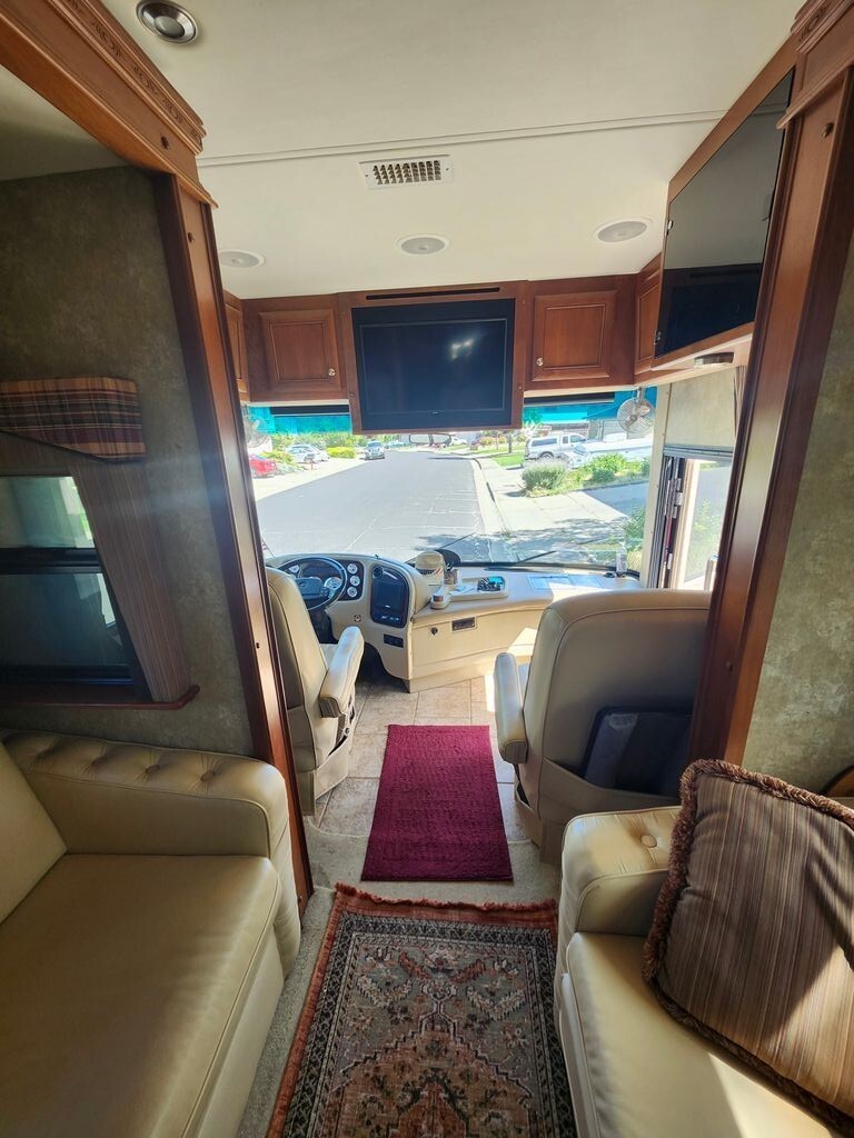 2006 Country Coach Inspire 360 Class A Motorhome
