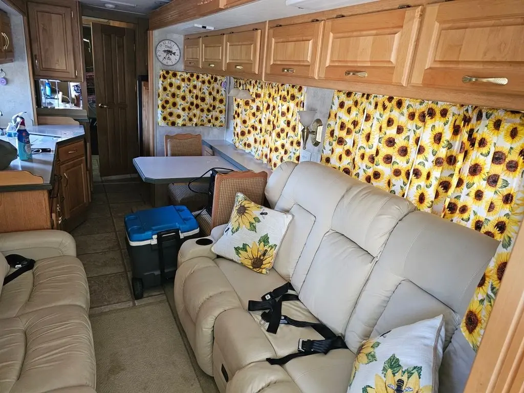 2006 Holiday Rambler Ambassador Class A Motorhome