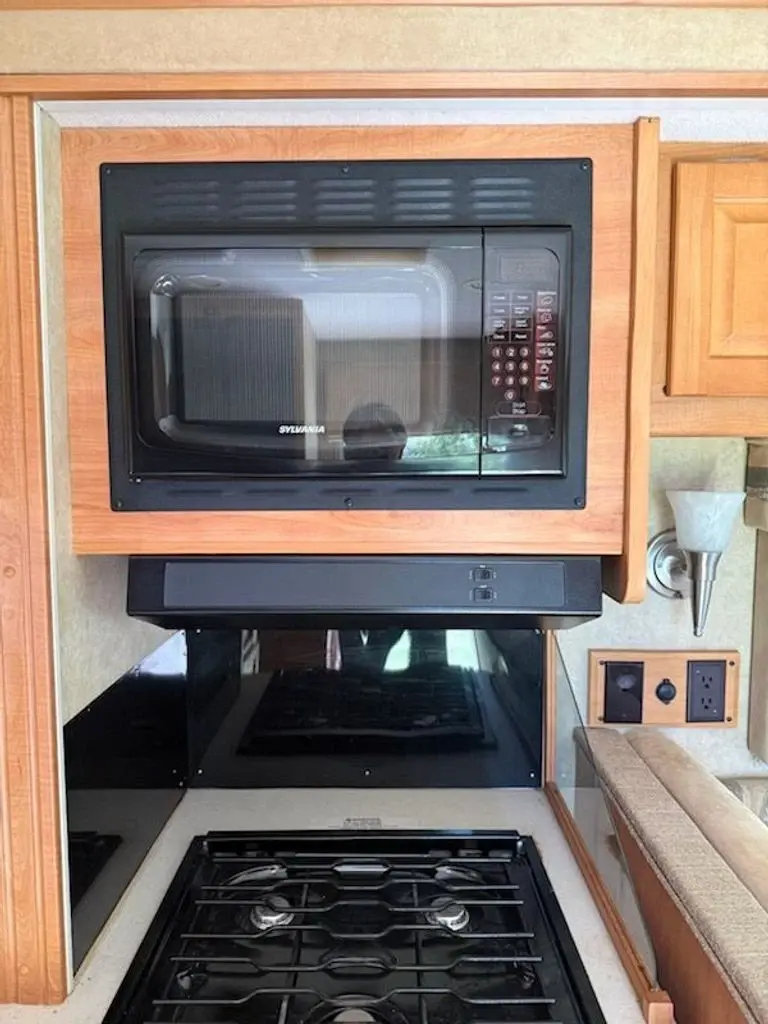 2008 Itasca Sunstar Class A Motorhome