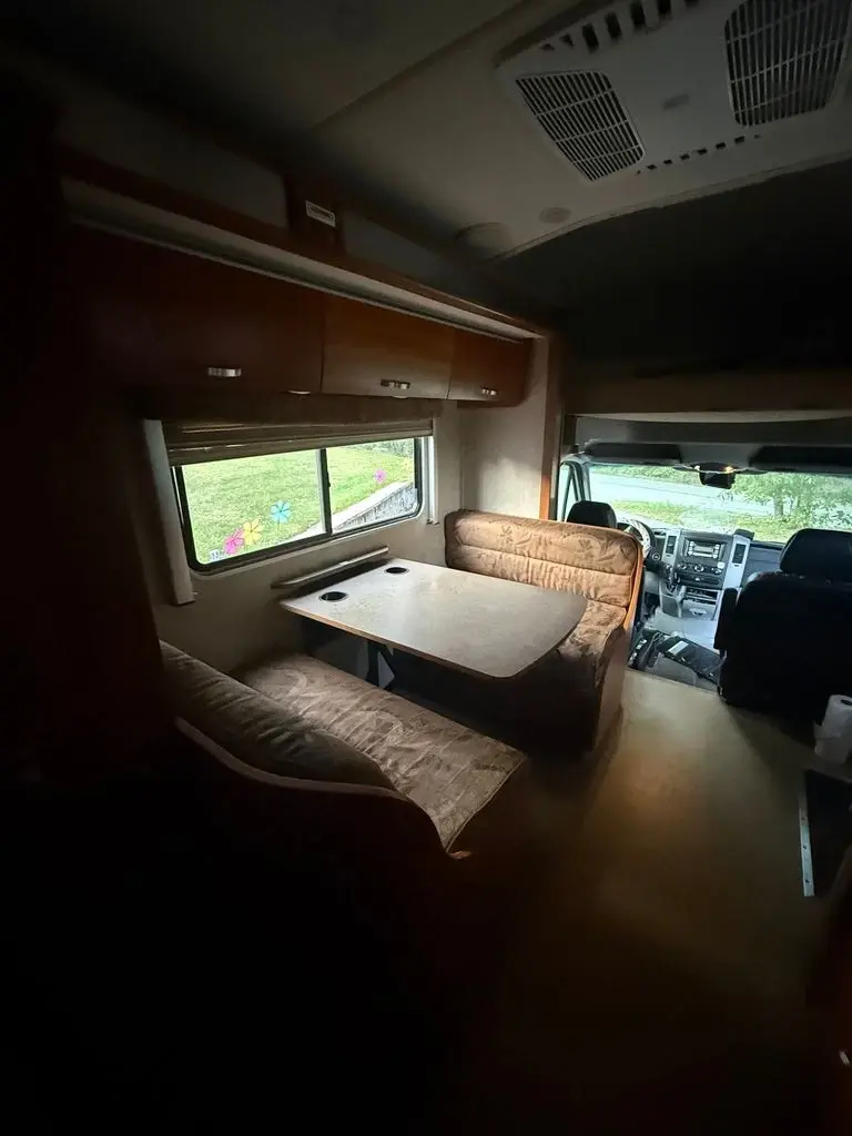 2009 Fleetwood Pulse Class C Motorhome