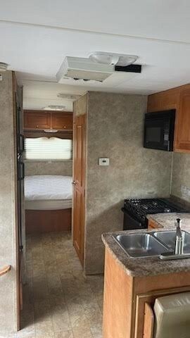 2009 Gulf Stream Yellowstone Motorized Class C